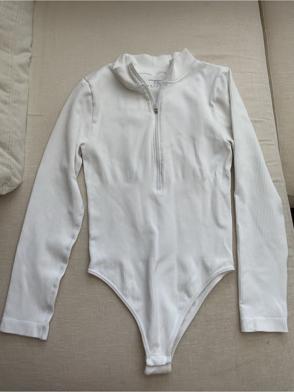 White Ribbed Long-Sleeve Zip Front Bodysuit - Picture 2 of 6